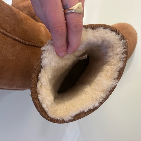 Women’s uggs size 11 - Picture 9 of 9